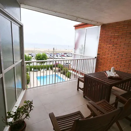 Apartamento Maraka Playa Castelldefels Extérieur photo